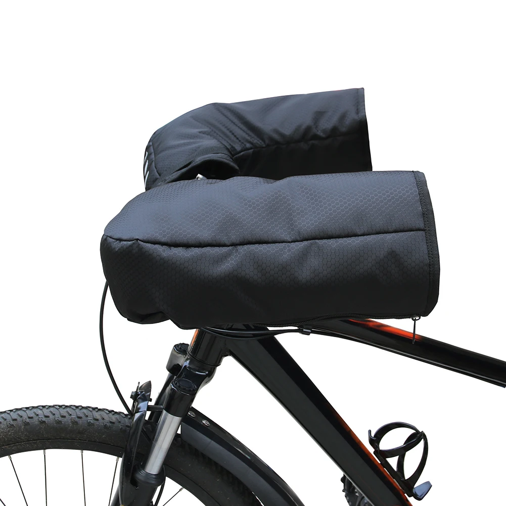 Commuting On Mountain Bike - Yansıtıcı Gidon Eldivenleri Elektrikli Bisikletlerde, Dağ